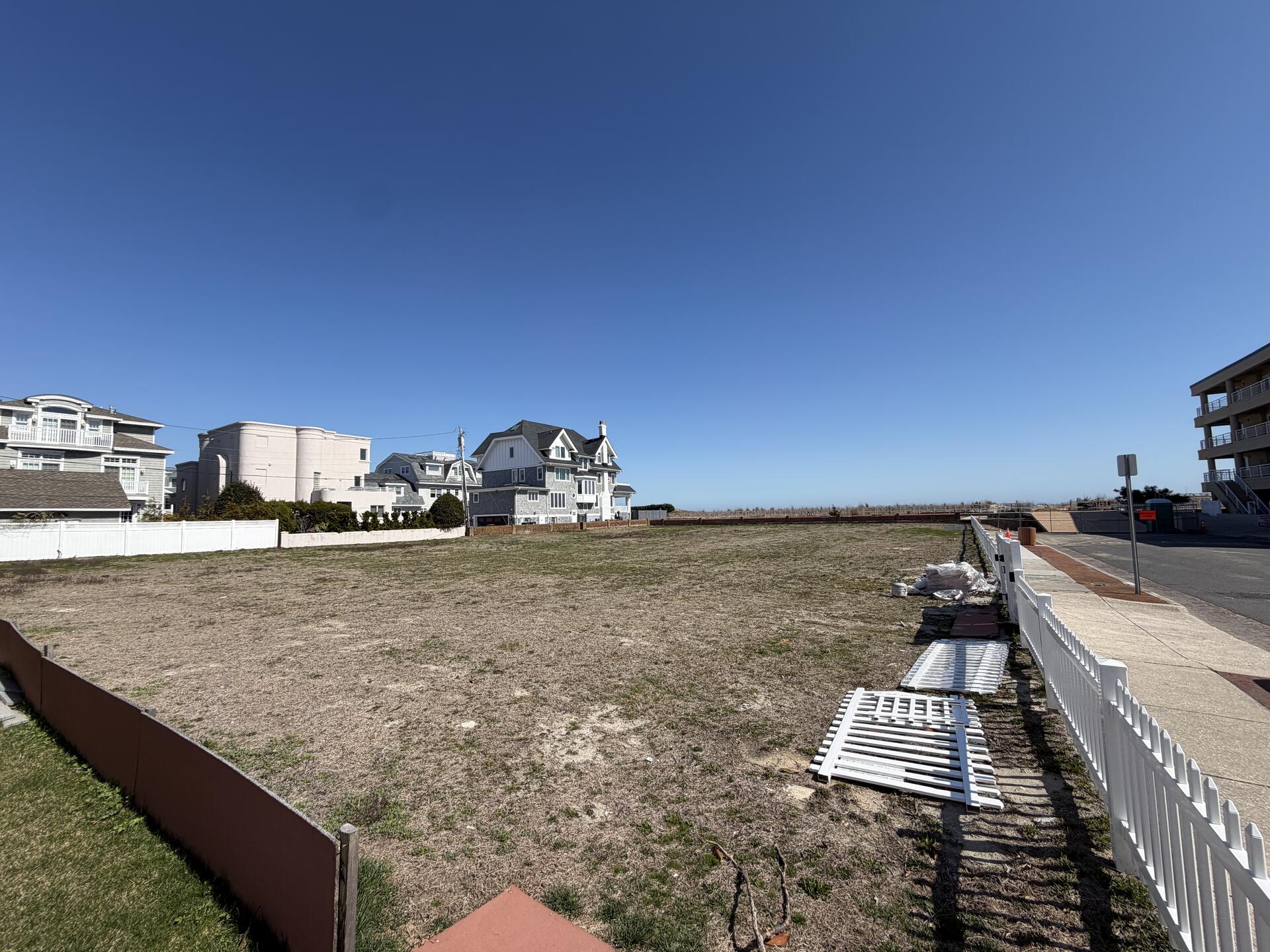 111 South Cornwall Avenue — oceanfront parcel, Ventnor NJ